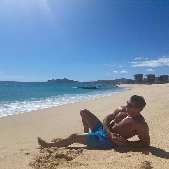 Meet your Posher, Mike - Picture 1 of 1